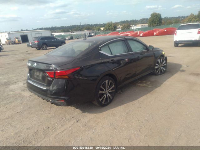 1N4BL4CW7KC182648 Nissan Altima 2.5 Sr