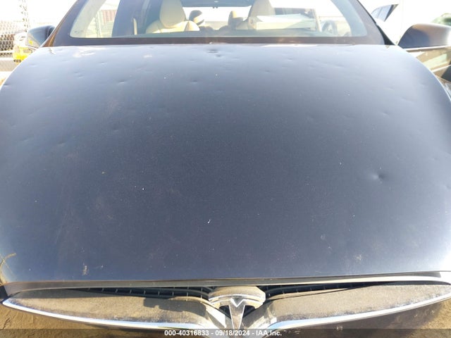 2016 TESLA MODEL X 5YJXCBE40GF003795 Photo 5