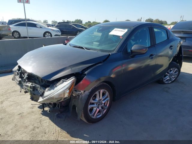 3MYDLBYV1JY300532 Toyota YARIS IA