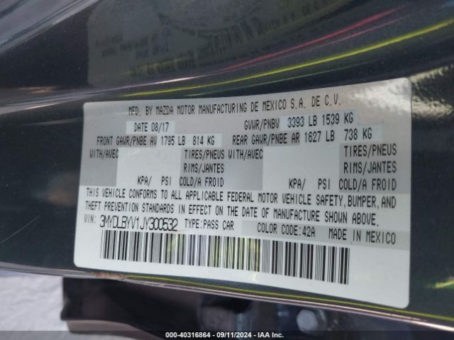 3MYDLBYV1JY300532 Toyota YARIS IA