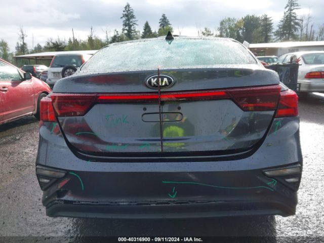 3KPF24AD3ME370336 KIA FORTE FE