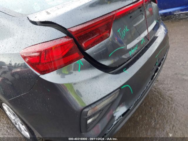 3KPF24AD3ME370336 KIA FORTE FE