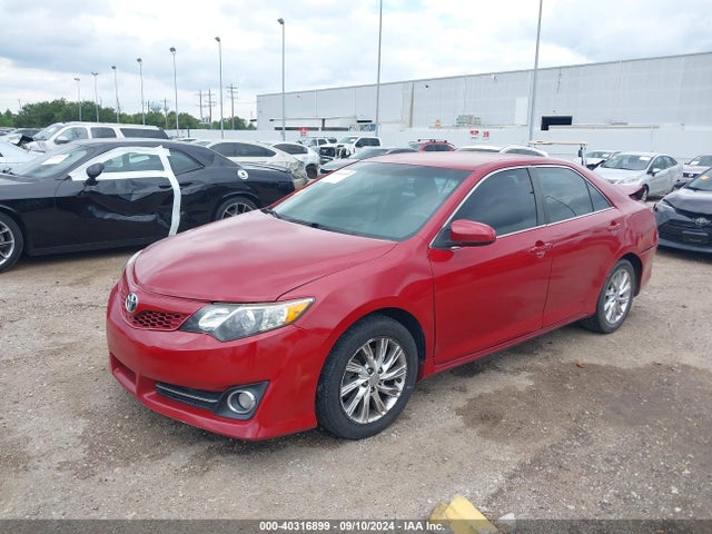 Toyota CAMRY LE 2014 4T4BF1FK0ER419313 Image 2