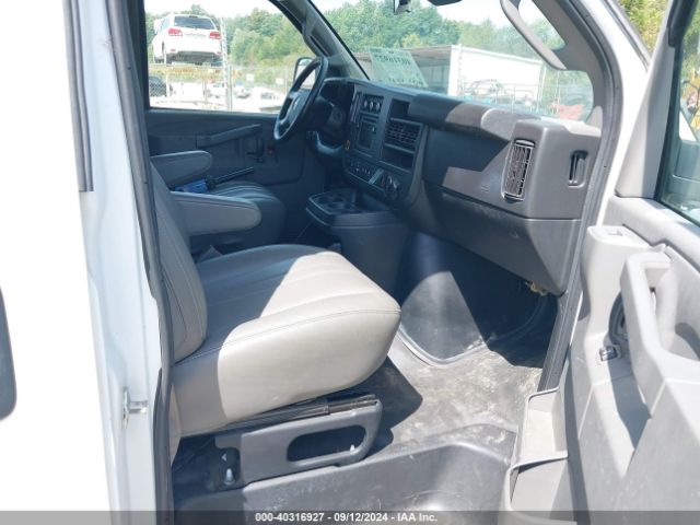 1GCWGAFP7K1185077 Chevrolet Express 2500 Work Van