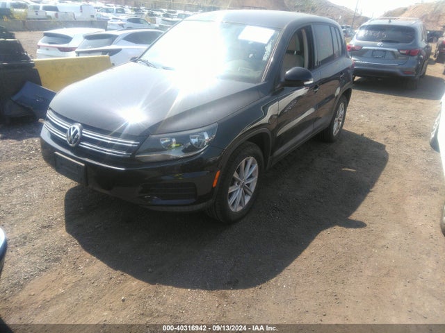 WVGAV3AX8EW565129 Volkswagen TIGUAN SE
