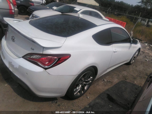 Hyundai Genesis 3.8 Ultimate 2015 KMHHU6KJ8FU124904 Image 4