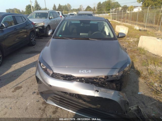 3KPF24AD0PE633337 KIA Forte Lxs