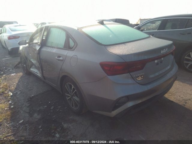 3KPF24AD0PE633337 KIA Forte Lxs