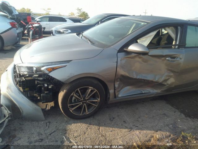 3KPF24AD0PE633337 KIA Forte Lxs