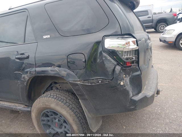 Toyota 4RUNNER SR5 2017 JTEBU5JR0H5437773 Image 6