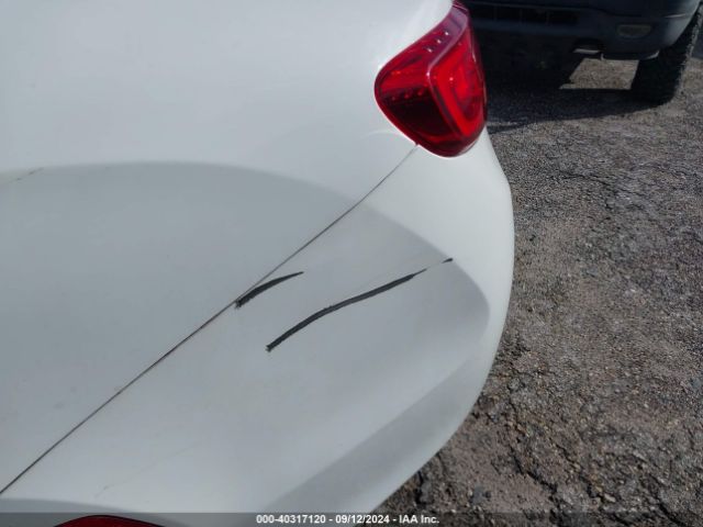 1C3CCCAB4GN138261 Chrysler 200 Limited