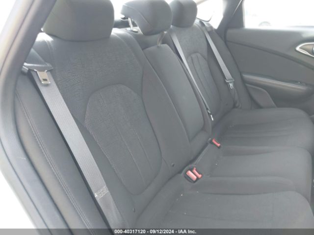1C3CCCAB4GN138261 Chrysler 200 Limited