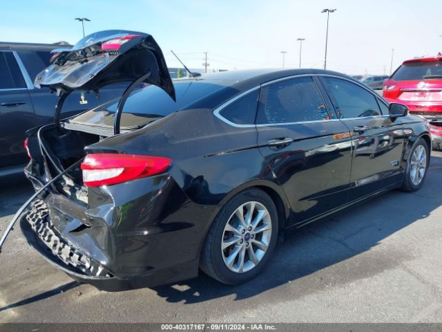 3FA6P0PU7HR127943 Ford Fusion Energi Se Luxury