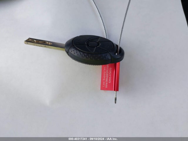 2004 MINI COOPER S WMWRE33404TD79532 Photo 10