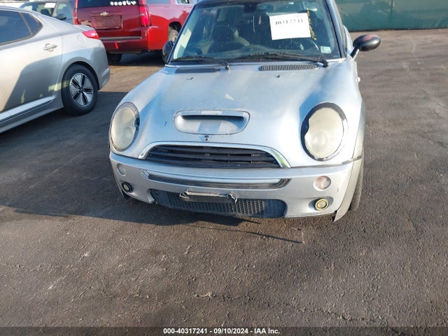 2004 MINI COOPER S WMWRE33404TD79532 Photo 5