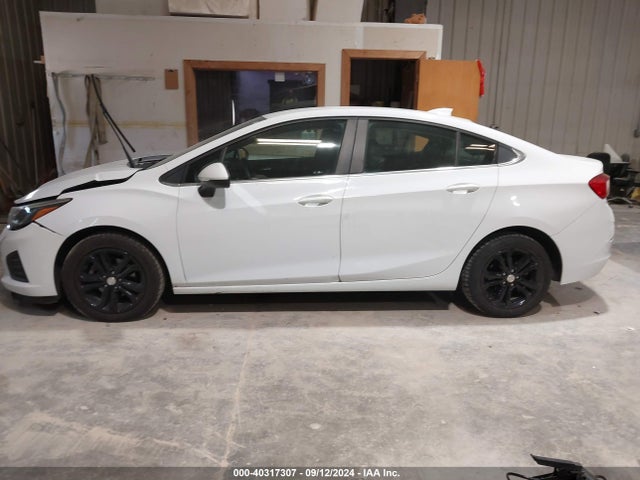 Chevrolet CRUZE LT 2019 1G1BE5SM1K7106502 Image 15