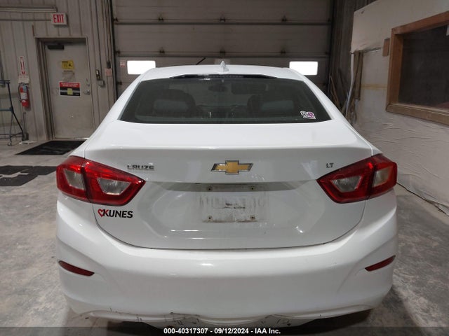 Chevrolet CRUZE LT 2019 1G1BE5SM1K7106502 Image 17