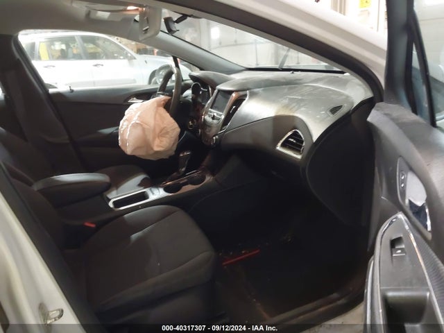 1G1BE5SM1K7106502 Chevrolet CRUZE LT