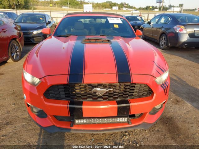1FATP8EM5F5333315 Ford Mustang V6