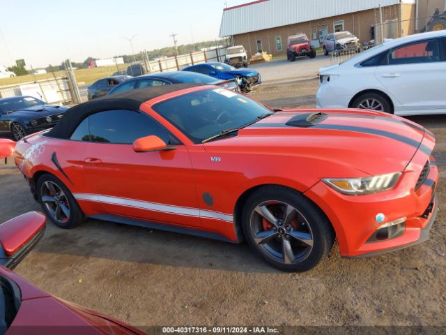 1FATP8EM5F5333315 Ford Mustang V6