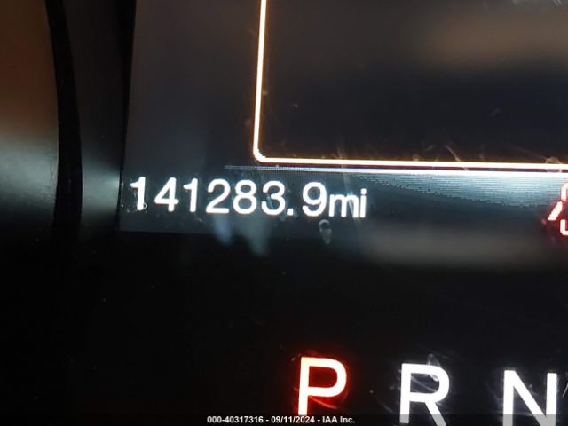1FATP8EM5F5333315 Ford Mustang V6