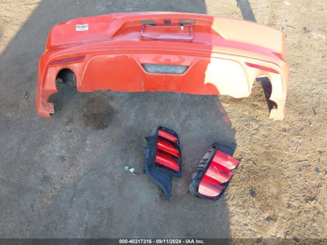 1FATP8EM5F5333315 Ford Mustang V6