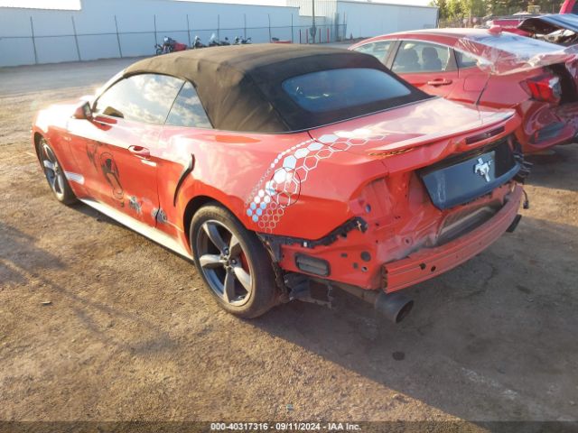 1FATP8EM5F5333315 Ford Mustang V6