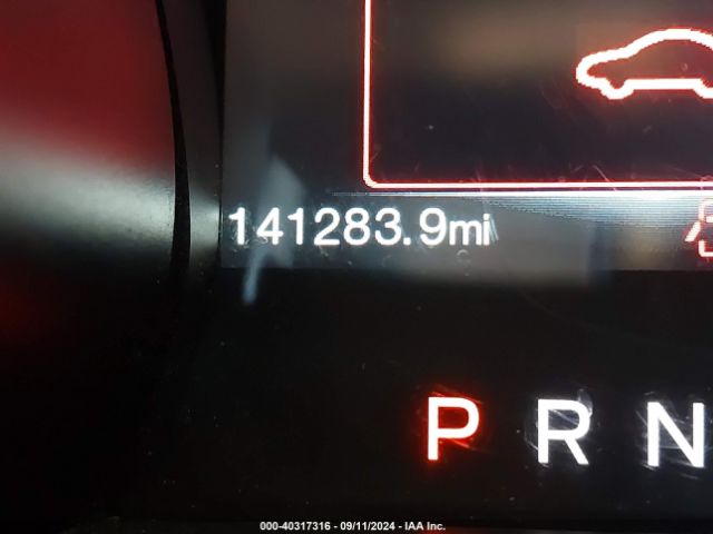 1FATP8EM5F5333315 Ford Mustang V6