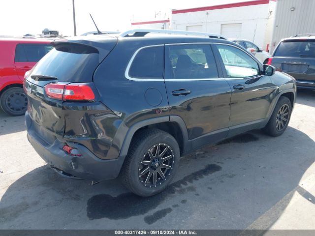 1C4PJMCS5EW321388 Jeep Cherokee Latitude