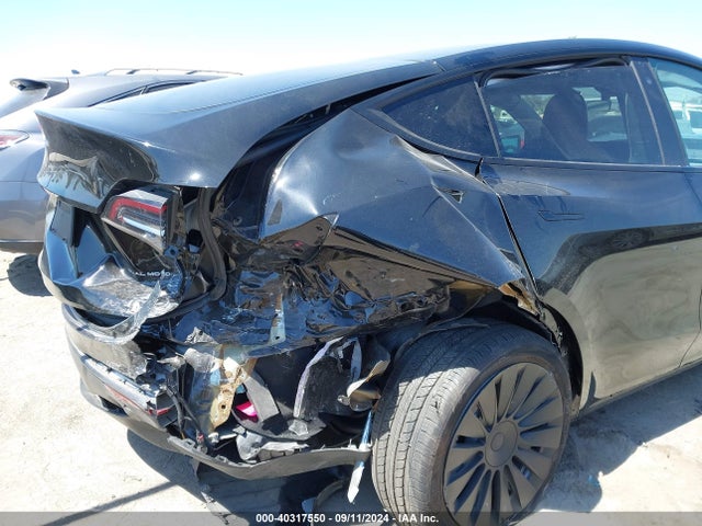 2021 TESLA MODEL Y 5YJYGAEE0MF299487 Photo 5