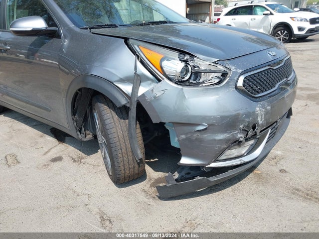 KIA Niro Touring 2017 KNDCE3LC3H5051500 Image 6