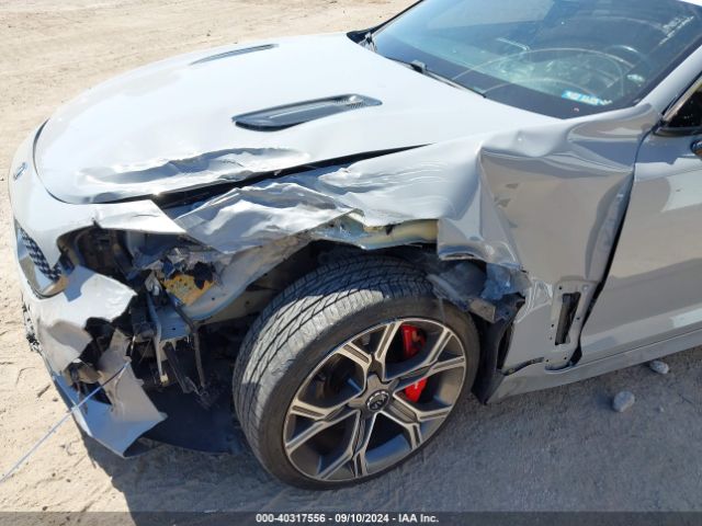 KNAE35LC1J6040275 KIA STINGER GT