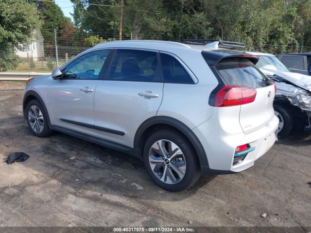 KNDCC3LG2L5070587 KIA Niro Ev Ex