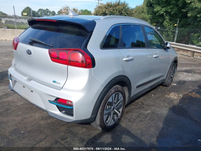 KNDCC3LG2L5070587 KIA Niro Ev Ex