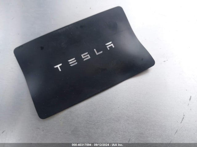 2021 TESLA MODEL Y 5YJYGDEE4MF229346 Photo 10