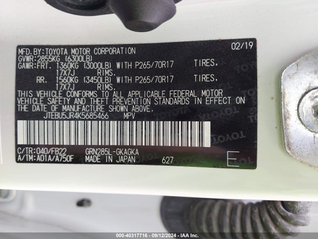 Toyota 4RUNNER SR5 2019 JTEBU5JR4K5685466 Image 9