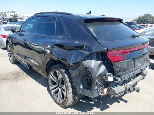WA1BVAF17KD043935 Audi Q8 55 Premium