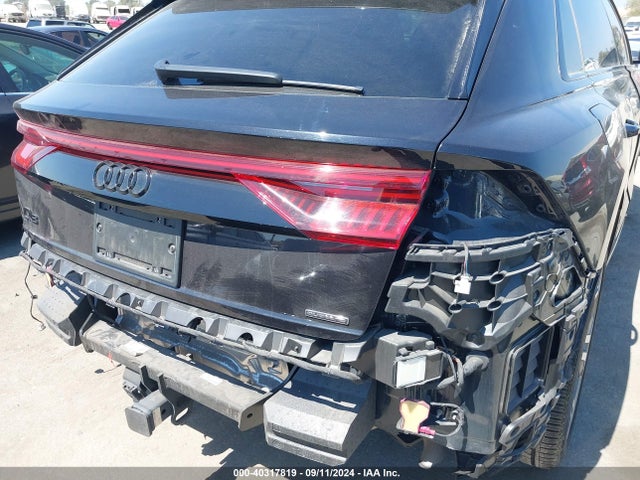 WA1BVAF17KD043935 Audi Q8 55 Premium