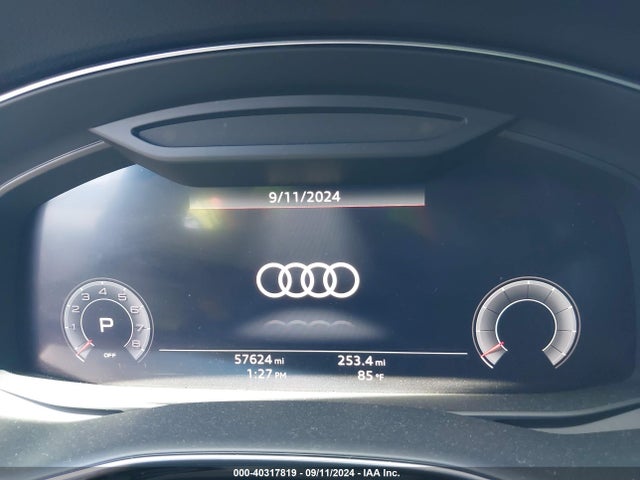 WA1BVAF17KD043935 Audi Q8 55 Premium