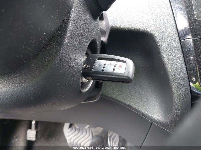 Nissan ROGUE S 2017 JN8AT2MT8HW137891 Image 11