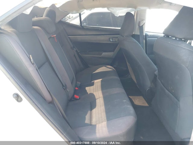 Toyota COROLLA LE 2018 5YFBURHE6JP809348 Image 8