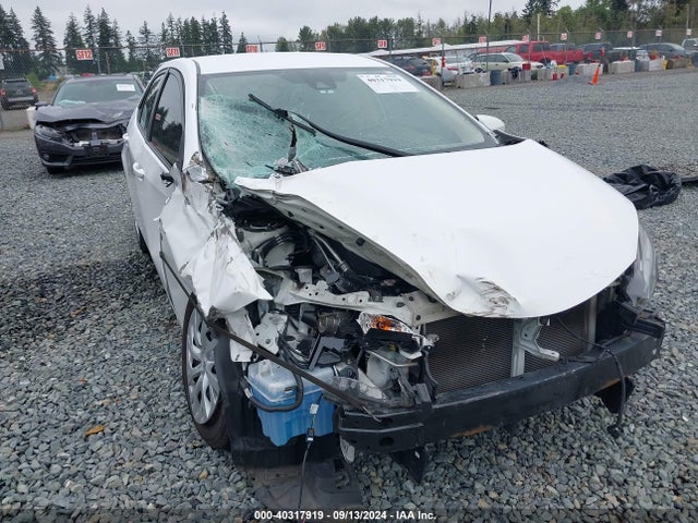 Toyota COROLLA LE 2018 2T1BURHE6JC096936 Image 6