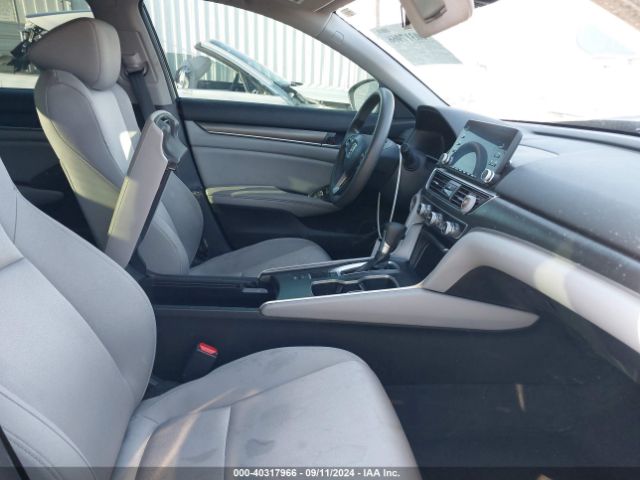 1HGCV1F15KA161348 Honda ACCORD LX