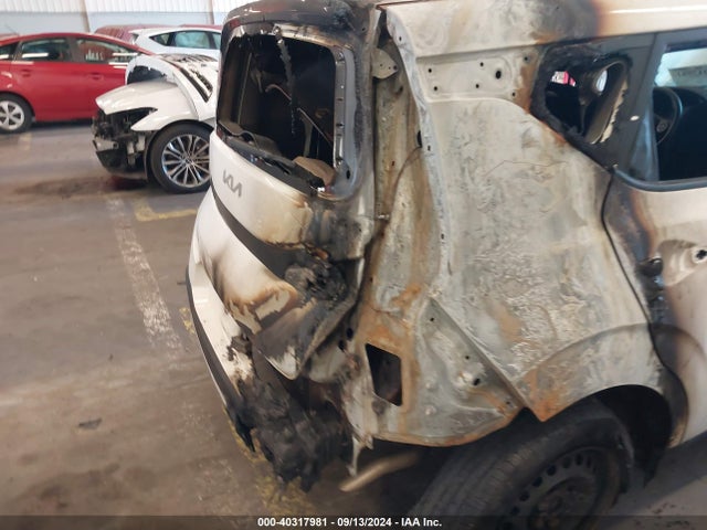 KIA SOUL LX 2023 KNDJ23AU4P7215626 Image 13