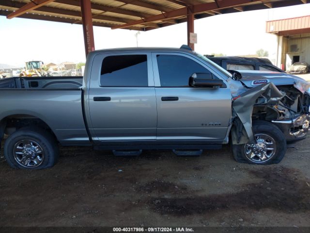3C6UR5CJ5NG324094 RAM 2500 Tradesman  4x4 6'4 Box