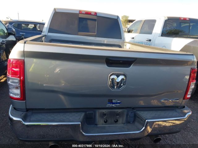 3C6UR5CJ5NG324094 RAM 2500 Tradesman  4x4 6'4 Box