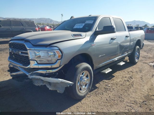 3C6UR5CJ5NG324094 RAM 2500 Tradesman  4x4 6'4 Box