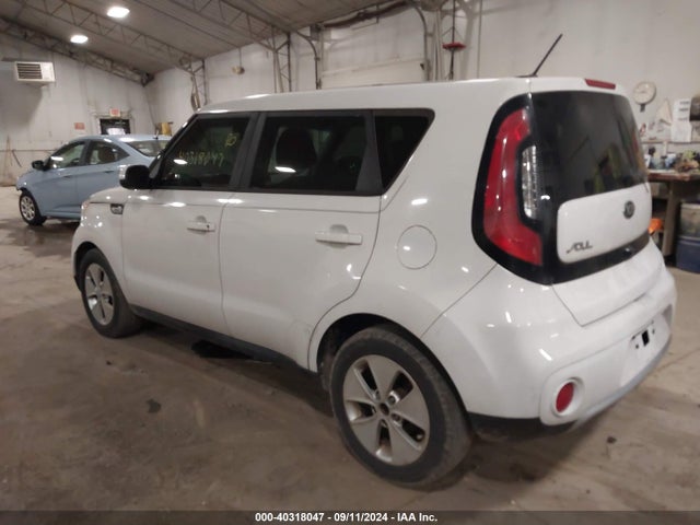 KIA SOUL + 2017 KNDJP3A57H7421499 Image 3