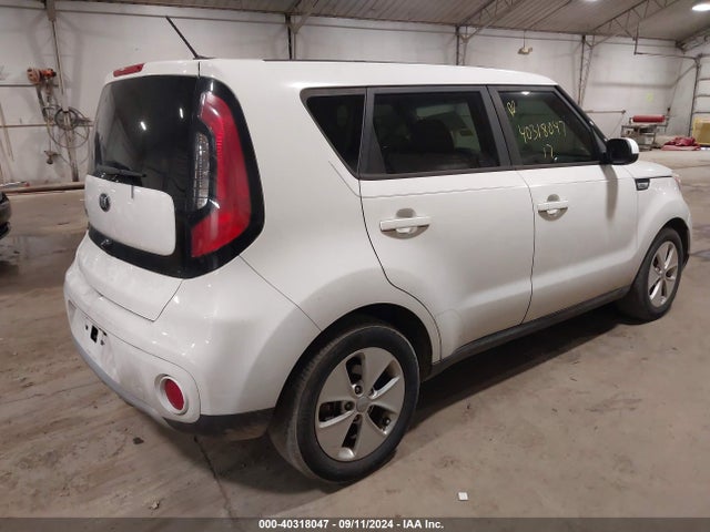 KIA SOUL + 2017 KNDJP3A57H7421499 Image 4