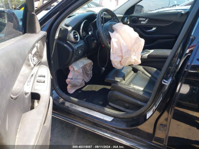 55SWF4JB9HU221656 Mercedes-Benz C 300 Luxury/sport